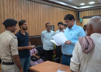 जनता दरबार में 23 मामलों की सुनवाई, त्वरित कार्रवाई के निर्देश