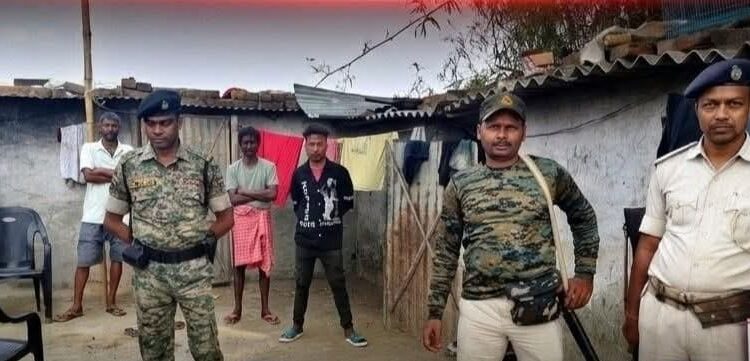 ईंट भट्ठे पर खौफनाक वारदात, असम की महिला मजदूर को गोली; संचालक गिरफ्तार, 7 नाबालिगों का रेस्क्यू