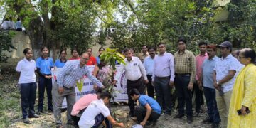“एक पेड़ मां के नाम” बृक्षारोपण कार्यक्रम आयोजित 