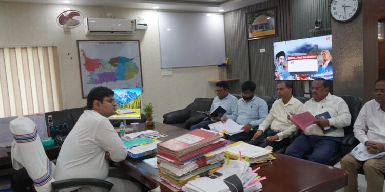 अररिया – आयुष्मान योजना के तहत अस्पताल सूचीबद्धता की समीक्षा, डीएचएस के शासी निकाय की बैठक भी हुई आयोजित