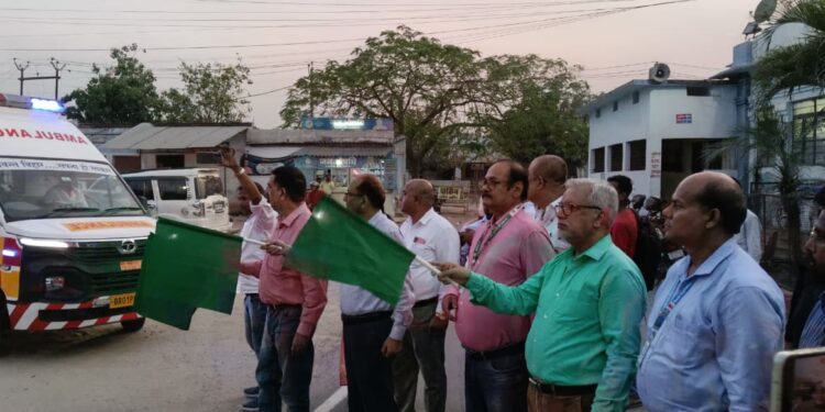 जिले के 26 हृदय रोग से ग्रसित बच्चे बेहतर ईलाज हेतु एम्बुलेंस से पटना रवाना 