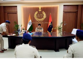 दरभंगा में अभियोजन कार्यों की समीक्षा बैठक, लंबित मामलों के शीघ्र निष्पादन का निर्देश