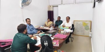 ज्ञान भारतम मिशन के तहत प्राचीन पाण्डुलिपियों के संरक्षण व डिजिटलीकरण को लेकर अररिया में महत्वपूर्ण बैठक आयोजित