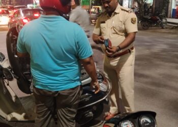 विशेष वाहन जांच अभियान चलाकर पुलिस ने कसी सुरक्षा व्यवस्था