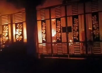 रानीगंज – गीतवास में भीषण अगलगी, लाखों की संपत्ति जलकर राख