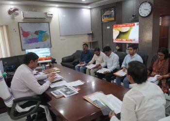 अररिया में पीएम सूर्य घर योजना को लेकर जिला स्तरीय समिति की बैठक, 13 कैंडिडेट विलेज का चयन