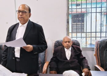 अररिया : अधिवक्ताओं के पेशेवर आचरण और शिष्टाचार के मानक पर विचार विमर्श किया  – अधिवक्ताओं की बैठक सम्पन्न
