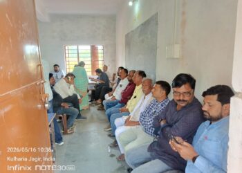 नरपतगंज – अजब का संगठन, गजब की कमेटी: नरपतगंज के सोनापुर मध्य विद्यालय में लोकतंत्र शर्मसार, बाहुबलियों ने किया शिक्षा समिति पर अवैध कब्जा
