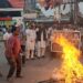 अररिया – सनातन धर्म के समर्थन में विहिप का विशाल आक्रोश मार्च, स्टालिन का पुतला दहन