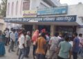 ट्रक की ठोकर से मोटरसाइकिल सवार दो युवक की दर्दनाक मौत