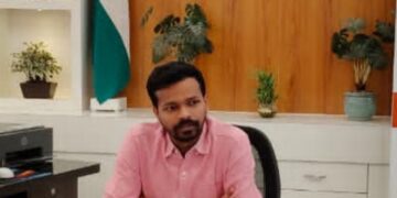 बिहार: किशनगंज में लापरवाही एवं अनधिकृत अनुपस्थिति पर 30 पंचायत सचिव को डीएम ने किया निलंबित