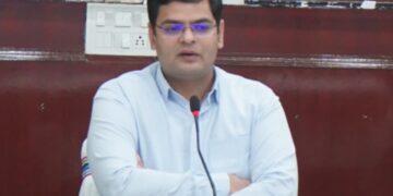 अररिया – अररिया में जल्द बनेगा बस स्टेशन, जमीन की तलाश जारी : डीएम