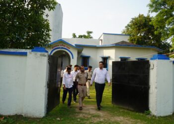 अररिया में नीट (यूजी) 2026 परीक्षा कदाचारमुक्त संपन्न, जिलाधिकारी ने किया केंद्रों का निरीक्षण
