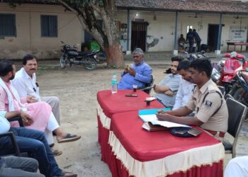 पलासी थाना में बकरीद को लेकर शांति समिति की बैठक, अफवाह फैलाने वालों पर होगी कड़ी कार्रवाई