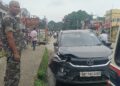 अररिया – रॉन्ग साइड से आ रही नेक्सॉन कार ने बाइक को मारी टक्कर, युवक घायल