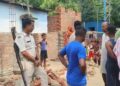 दो मासूम बच्चों को छोड़ महिला की संदिग्ध परिस्थितियों में मौत, गांव में पसरा मातम