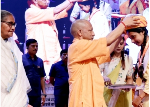 लखनऊ -परिश्रम को प्रतिष्ठा, प्रतिभा को सम्मान