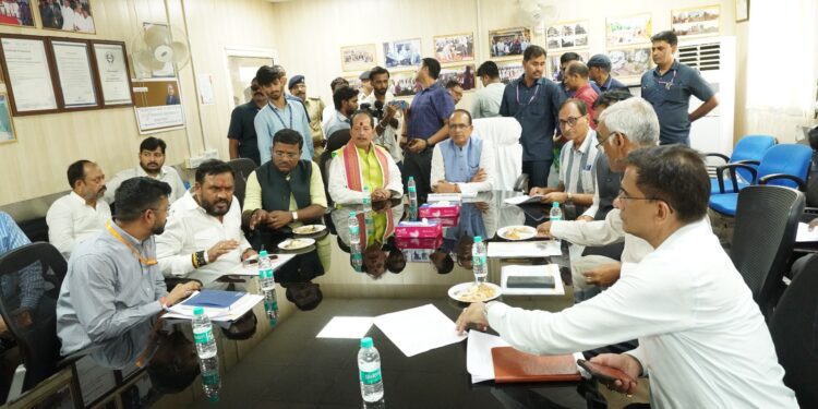 केंद्रीय कृषि सह किसान कल्याण मंत्री श्री शिवराज सिंह चौहान ने किया पीएमसीएच का दौरा, अस्पताल में उपलब्ध चिकित्सा सुविधाओं का लिया जायजा