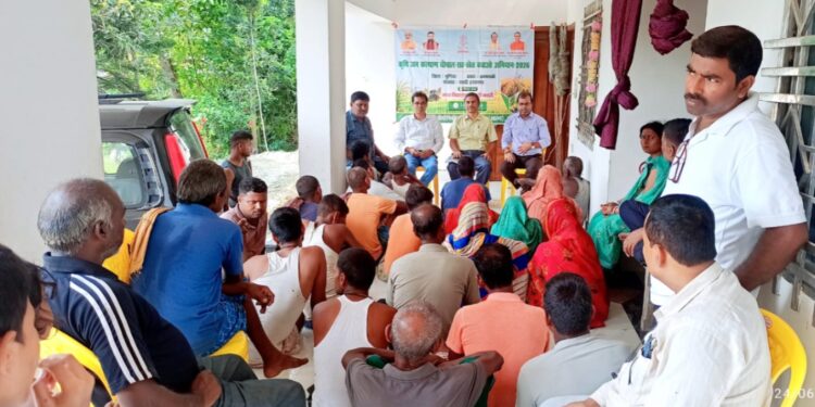 कृषि जागरूकता कार्यक्रम के माध्यम से किसानों को दी गई संतुलित उर्वरक उपयोग एवं मृदा स्वास्थ्य की जानकारी