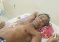 पलासी – मेहरू चौक के पास बुजुर्ग पर चाकू से हमला, आरोपी ग्रामीणों ने पकड़कर पुलिस को सौंपा