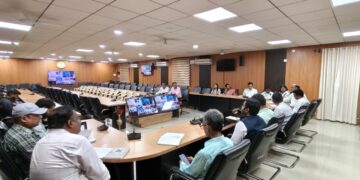 टीबी मुक्त भारत अभियान को जनआंदोलन बनाएं, प्रत्येक संदिग्ध मरीज की समय पर जांच और उपचार सुनिश्चित करें: जिलाधिकारी
