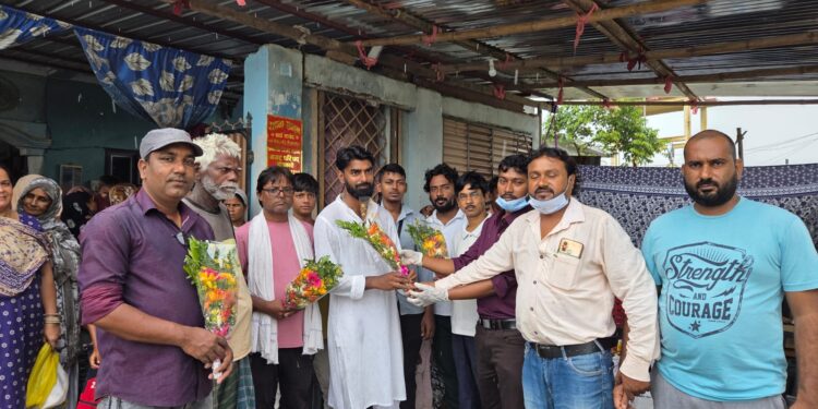 इस्लामपुर में लगा निःशुल्क स्वास्थ्य शिविर, 300 बच्चों का हुआ मुफ्त इलाज।