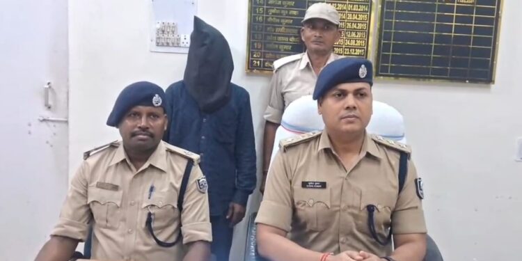 पूर्व विधायक के प्लॉट में बने मकान से 158 किलो गांजा बरामद, किरायेदार फरार