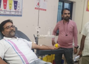 अररिया – डिजिटल प्रेस क्लब के पत्रकार राजीव सिंह ने किया रक्तदान, जरूरतमंद की बचाई उम्मीद