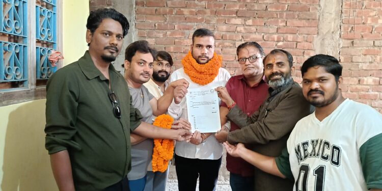 अररिया – लोजपा (रामविलास) संसदीय बोर्ड की बैठक में शशि कुमार हजारी बने जिला उपाध्यक्ष