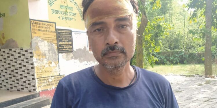 पति-पत्नी के विवाद में सुलह कराने गए राजमिस्त्री पर हमला, सिर फूटा