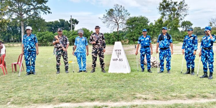 नेपाल हिंसा के बाद भारत-नेपाल सीमा पर हाई अलर्ट, सुरक्षा बलों का फ्लैग मार्च जारी