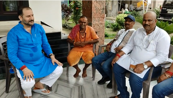छात्र के ऊपर लाठी चार्ज मामले को लेकर पूर्व मंत्री सह बीजेपी के विधायक नीरज कुमार बबलू का बयान।सरकार छात्र हित में कर रही है काम