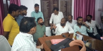 भौंरे के काटने से 8 साल के बच्चे की मौत, सदर अस्पताल में हंगामा