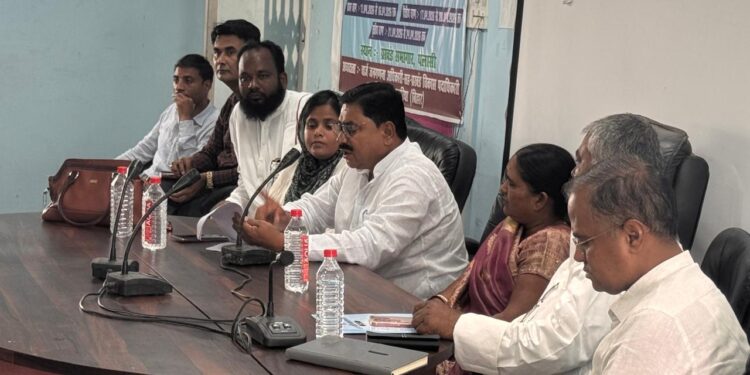 पलासी – पंचायत समिति की बैठक में योजनाओं की हुई गहन समीक्षा, जनप्रतिनिधियों ने उठाई समस्याएं
