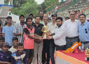 अररिया – डीसीए रेड ने जीता मुकाबला, अमन राज बने प्लेयर ऑफ द ईयर