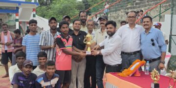 अररिया – डीसीए रेड ने जीता मुकाबला, अमन राज बने प्लेयर ऑफ द ईयर