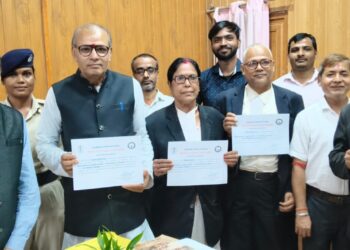 अररिया – विवाद नहीं, संवाद से निकलेगा समाधान : अररिया कोर्ट के 01 न्यायिक पदाधिकारी व 04 कानूनविद् बने सर्टिफाइड मीडिएटर