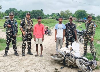 एसएसबी व पुलिस की संयुक्त कार्रवाई, 121 लीटर शराब के साथ दो तस्कर गिरफ्तार