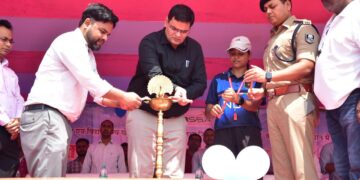 अररिया – जिला स्तरीय विद्यालय खेल प्रतियोगिता का शुभारंभ