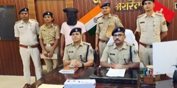 जाली नोटों के बड़े रैकेट का पर्दाफाश, 2.17 लाख के नकली नोट के साथ वार्ड सदस्य गिरफ्तार 500 रुपये के 434 जाली नोट बरामद