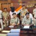 जाली नोटों के बड़े रैकेट का पर्दाफाश, 2.17 लाख के नकली नोट के साथ वार्ड सदस्य गिरफ्तार 500 रुपये के 434 जाली नोट बरामद