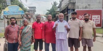 अररिया में मदनेश्वर धाम मंदिर को ट्रस्ट बनाने की उठी मांग, डीएम और सांसद को सौंपा गया ज्ञापन