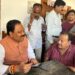 अररिया – दुकानों के सामने बैरिकेडिंग से कारोबार प्रभावित होने की आशंका, सांसद से हस्तक्षेप की मांग